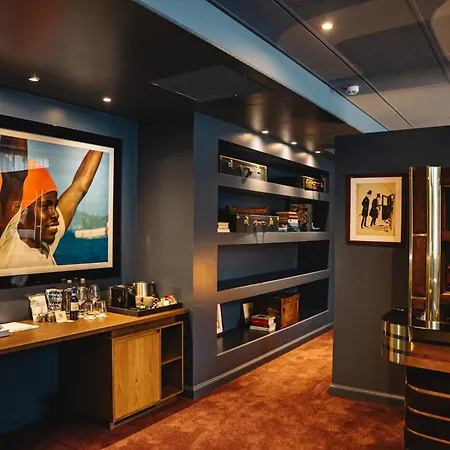 Aethos 5* Milaan