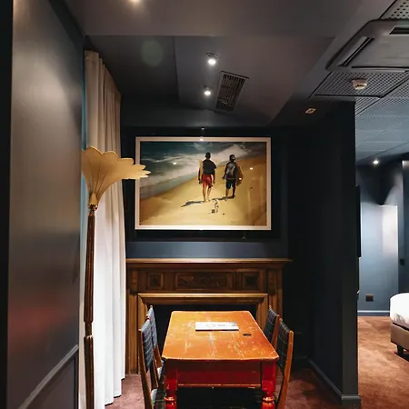 Hotell Aethos 5*