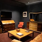Aethos 5* Milaan