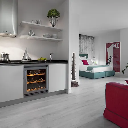 Aethos Hotel
