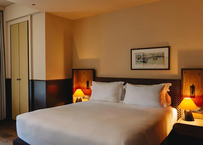 Otel Aethos 5*